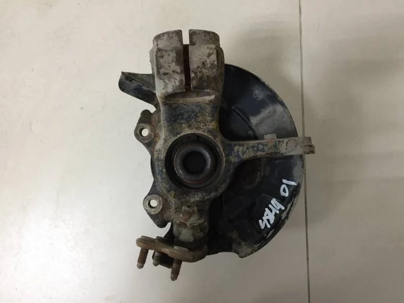 Кулак поворотный передний правый Volkswagen Polo (Sed RUS) 2011>