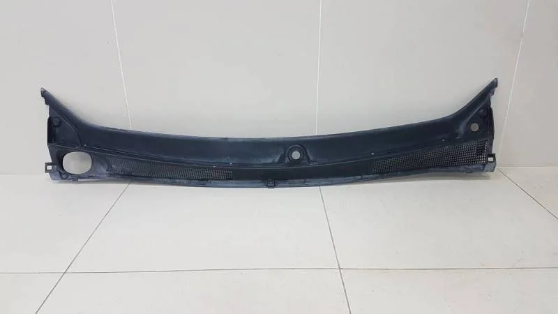 Решетка стеклооч. (планка под лобовое стекло, жабо) Renault Logan (2) 2014>