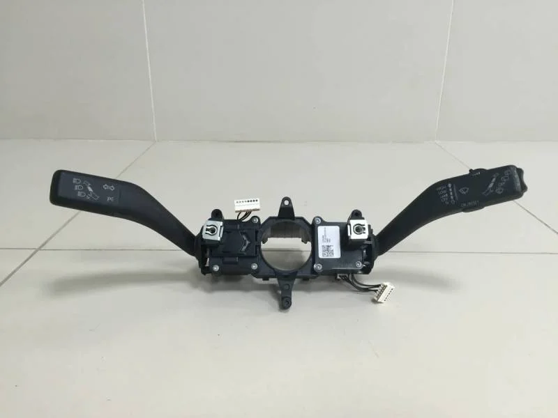 Переключатель подрулевой в сборе Volkswagen Tiguan (5N2) 2011-2016