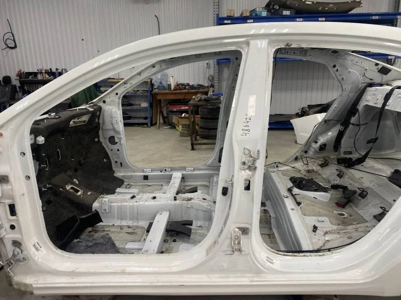 Порог со стойкой левый Hyundai Solaris 2017>