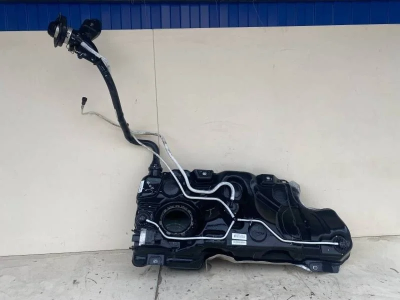 Бак топливный Skoda Octavia (A7) 2013>