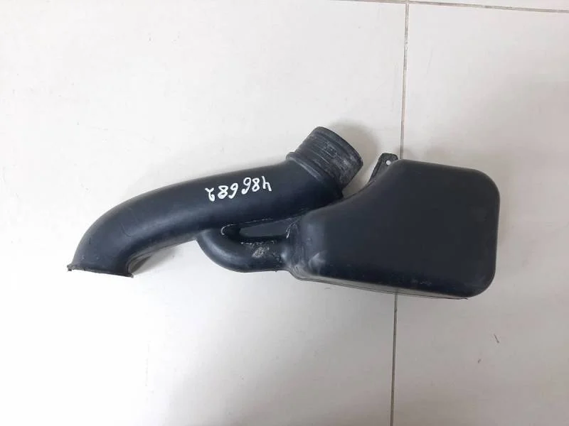 Резонатор воздушного фильтра Volkswagen Polo (Sed RUS) 2011>