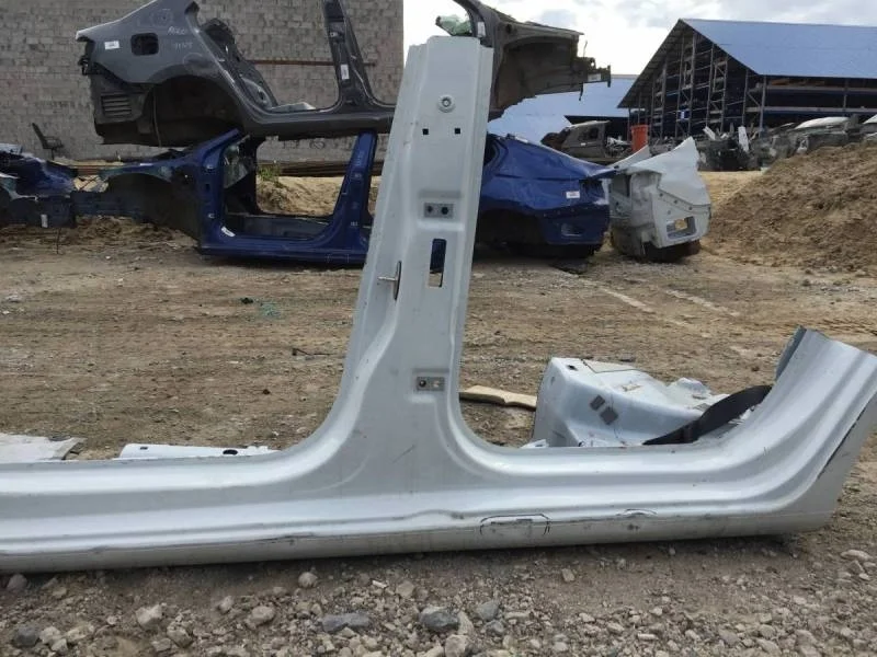 Порог со стойкой левый Volkswagen Polo (Mk6) 2020>