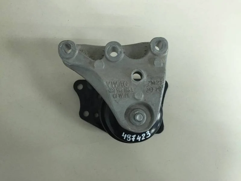 Опора двигателя правая Volkswagen Polo (Sed RUS) 2011>