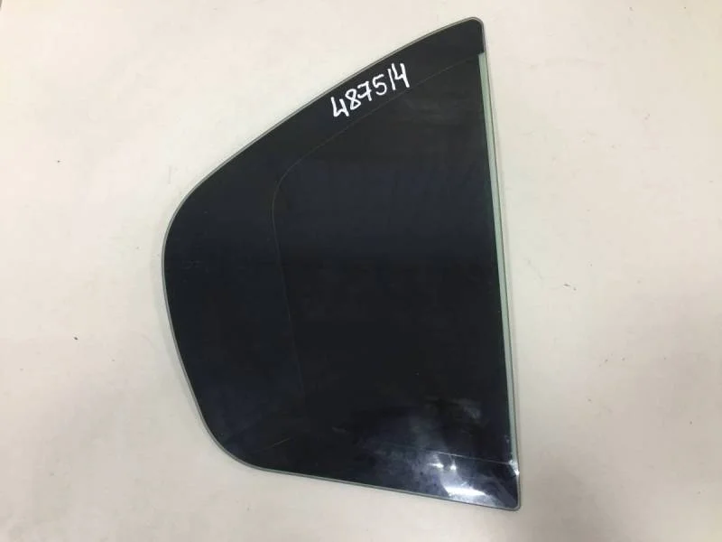 Стекло двери задней правой (форточка) Renault Logan (2) 2014>