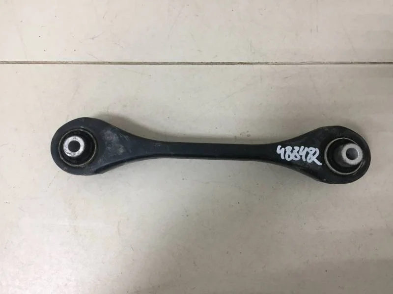 Тяга задняя поперечная Skoda Superb 2015>