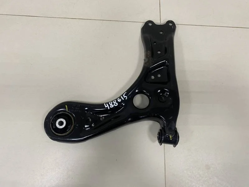 Рычаг передний левый Volkswagen Polo (Mk6) 2020>