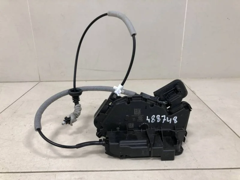 Замок двери задней левой Volkswagen Taos 2020>