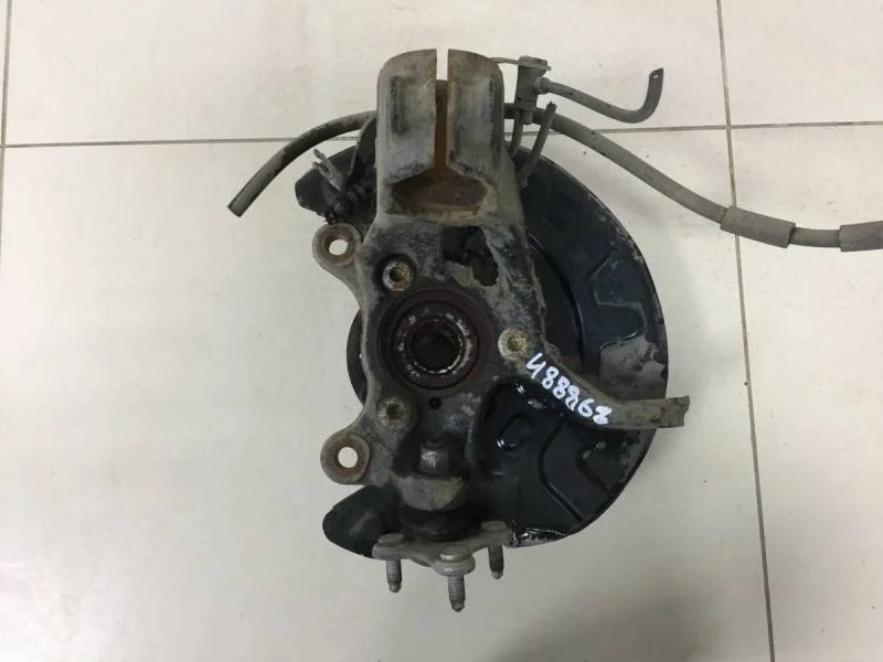 Кулак поворотный передний правый Skoda Octavia A8 2019>