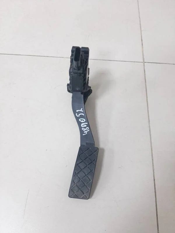 Педаль газа Skoda Kodiaq 2016>