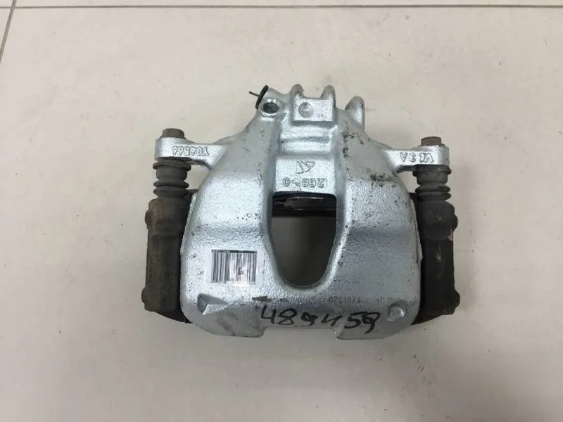 Суппорт передний правый Citroen C4 2011>