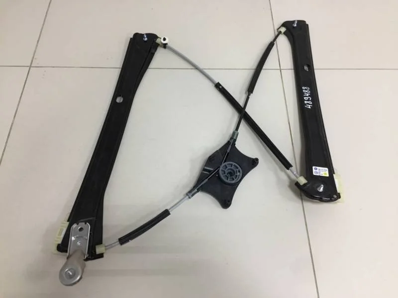 Стеклоподъемник электр. передний правый Volkswagen Tiguan 2017>