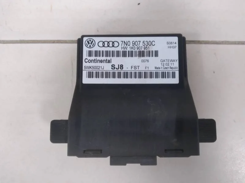 Блок комфорта Volkswagen Tiguan (5N2) 2011-2016