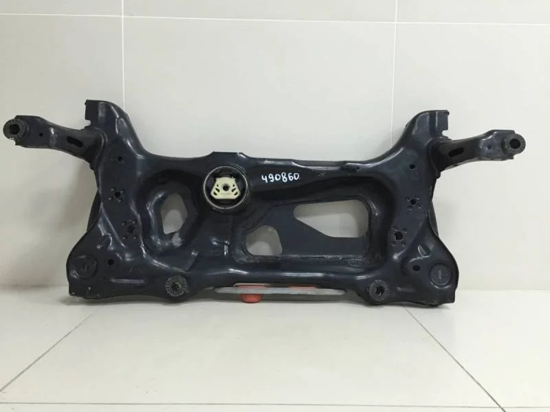 Балка подмоторная Volkswagen Tiguan 2017>