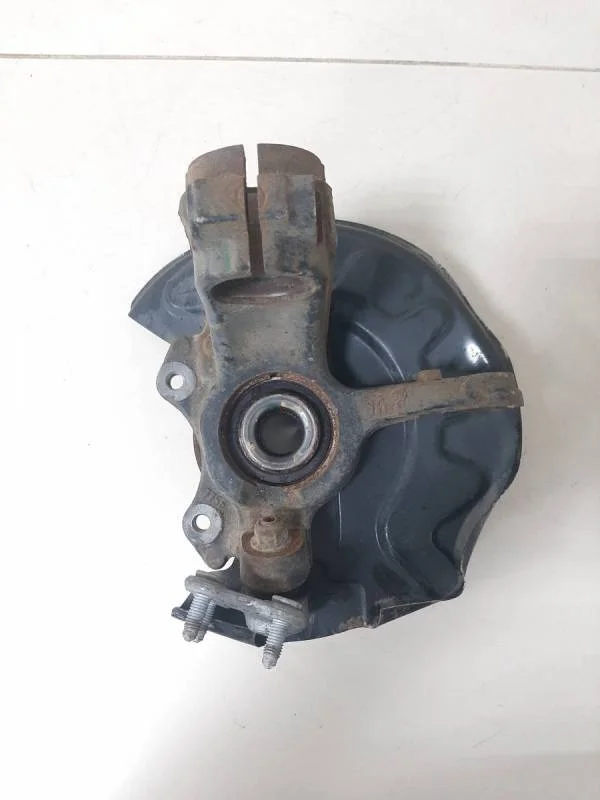 Кулак поворотный передний правый Volkswagen Polo (Mk6) 2020>