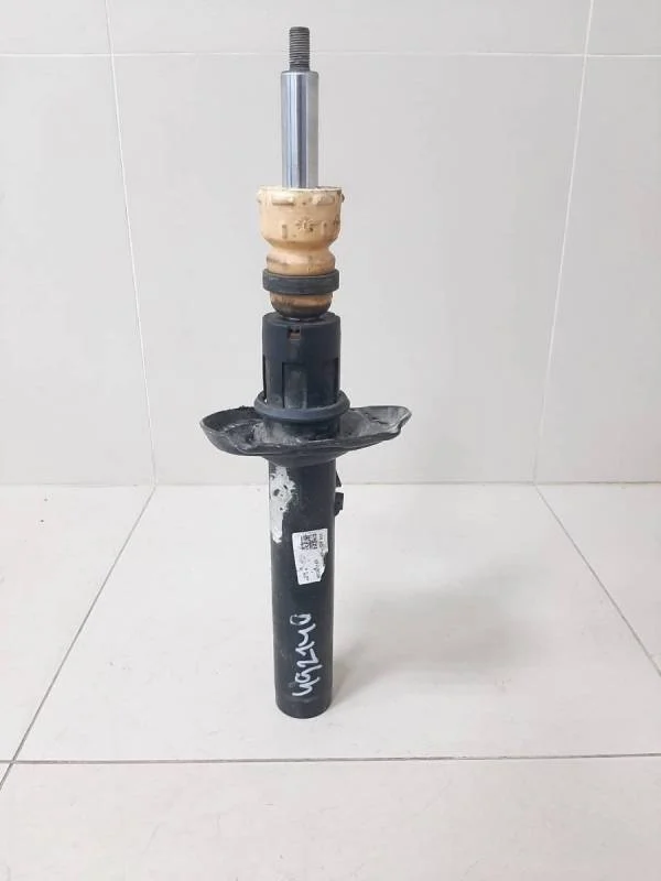 Амортизатор передний Volkswagen Tiguan 2017>