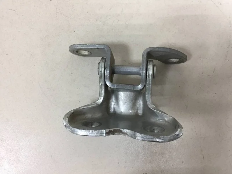 Петля двери задней правой верхняя Toyota Avensis (T250) 2003-2009