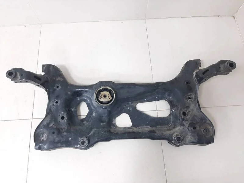 Балка подмоторная Volkswagen Tiguan 2017>