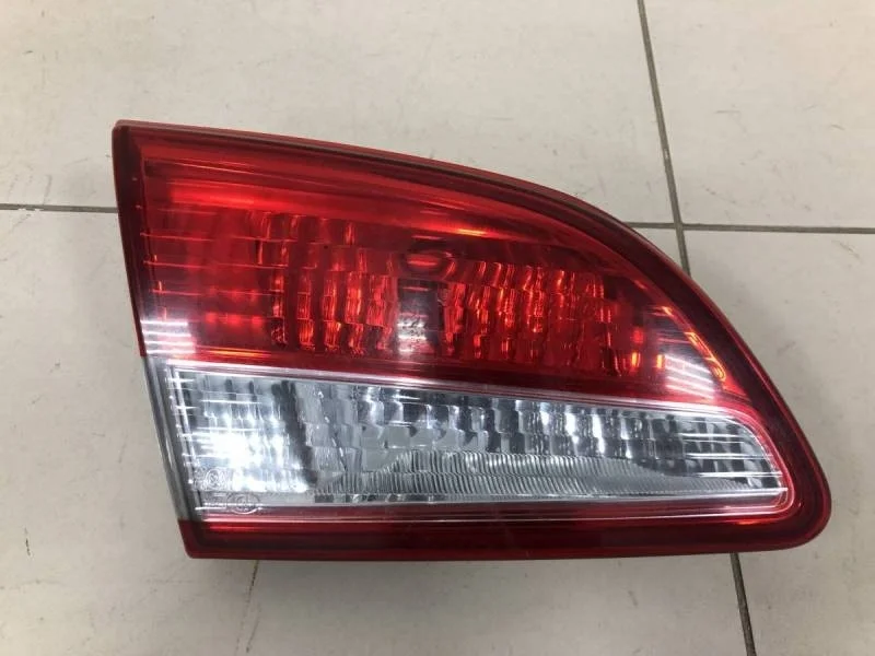 Фонарь задний внутренний левый Nissan Almera 3 (G11, G15) 2012>