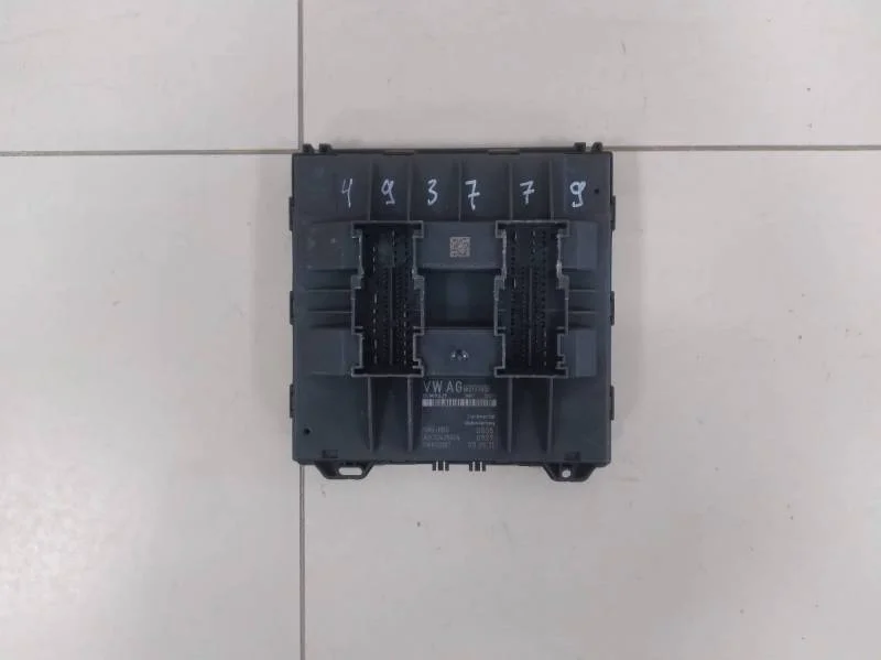 Блок комфорта Volkswagen Polo (Sed RUS) 2011>