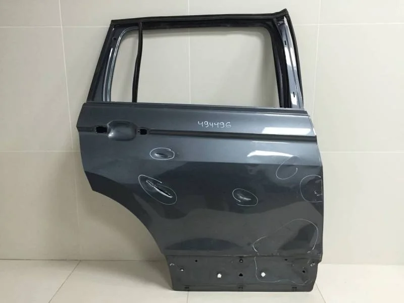 Дверь задняя правая Volkswagen Tiguan 2017>