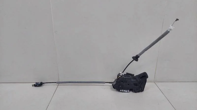 Замок двери задней правой Skoda Rapid 2012-2020