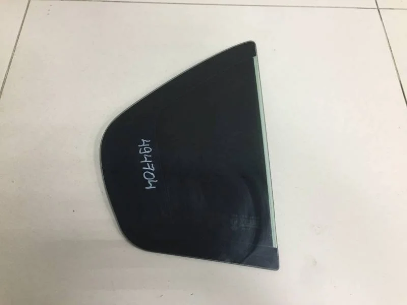 Стекло двери задней правой (форточка) Renault Logan (2) 2014>