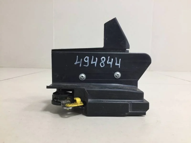 Замок двери задней левой Renault Logan (2) 2014>