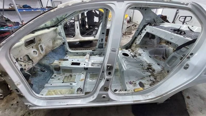 Порог со стойкой левый Renault Logan (2) 2014>