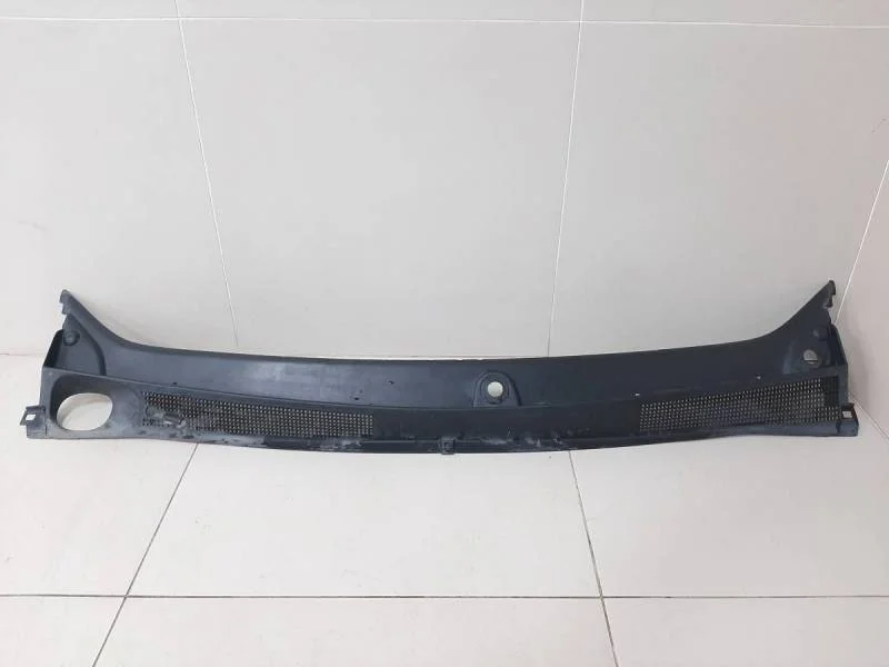 Решетка стеклооч. (планка под лобовое стекло, жабо) Renault Logan (2) 2014>