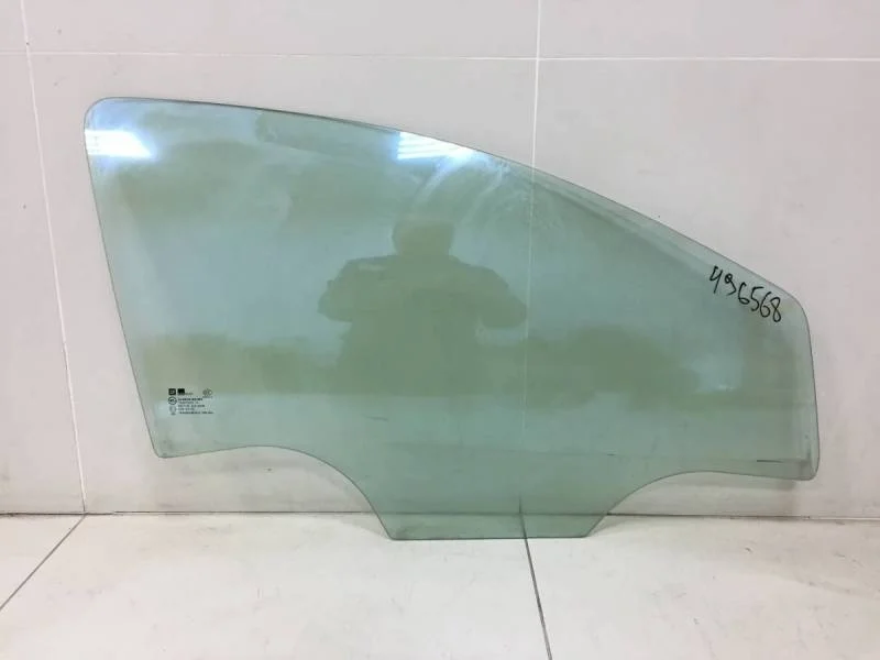 Стекло двери передней правой Chevrolet Aveo T300 2011>