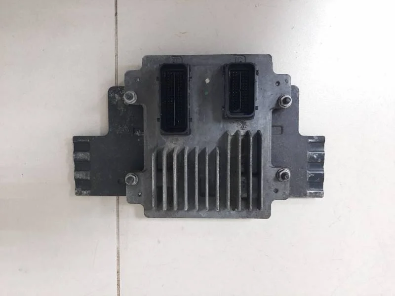 Блок управления двигателем Chevrolet Aveo T300 2011>