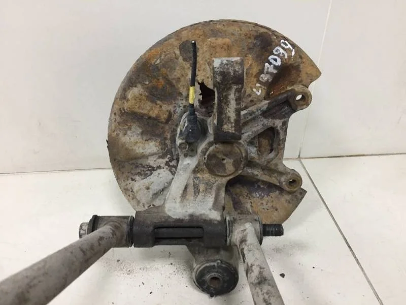 Кулак поворотный задний левый Kia Cerato (LD) 2004-2008