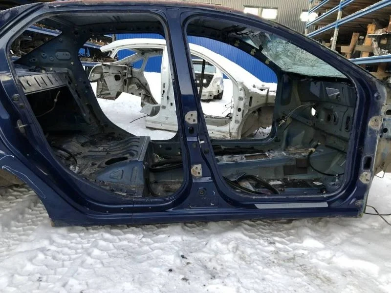 Порог со стойкой правый Renault Logan (2) 2014>