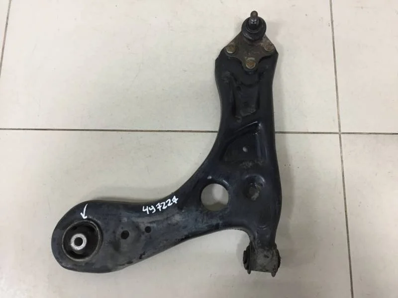 Рычаг передний левый Skoda Rapid 2012-2020