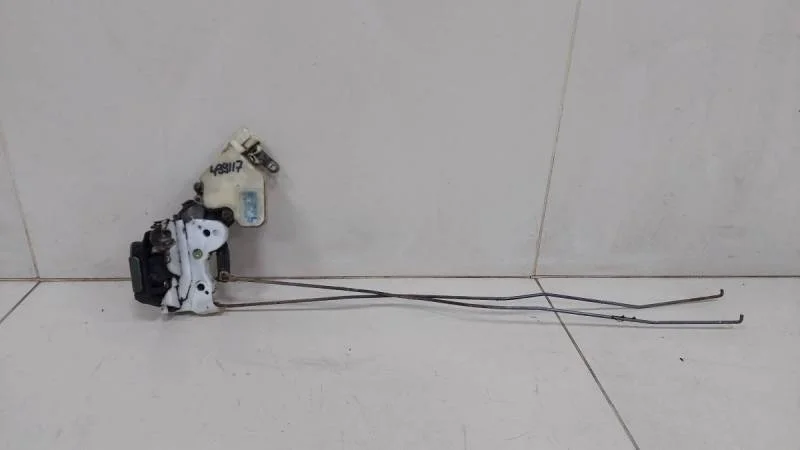 Замок двери задней левой Nissan Almera (N16) 2000-2006