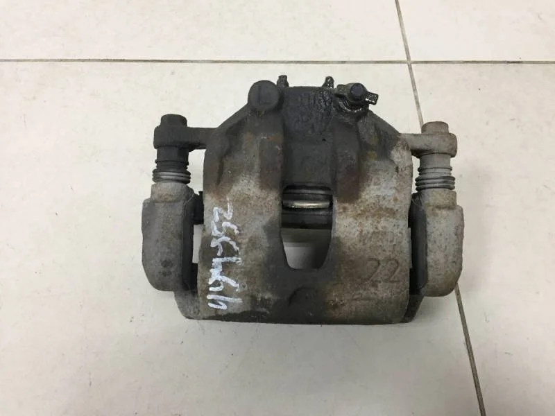 Суппорт передний левый Kia Rio 3 (UB) 2011-2017