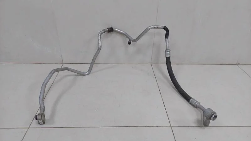 Трубка кондиционера Skoda Rapid 2012-2020