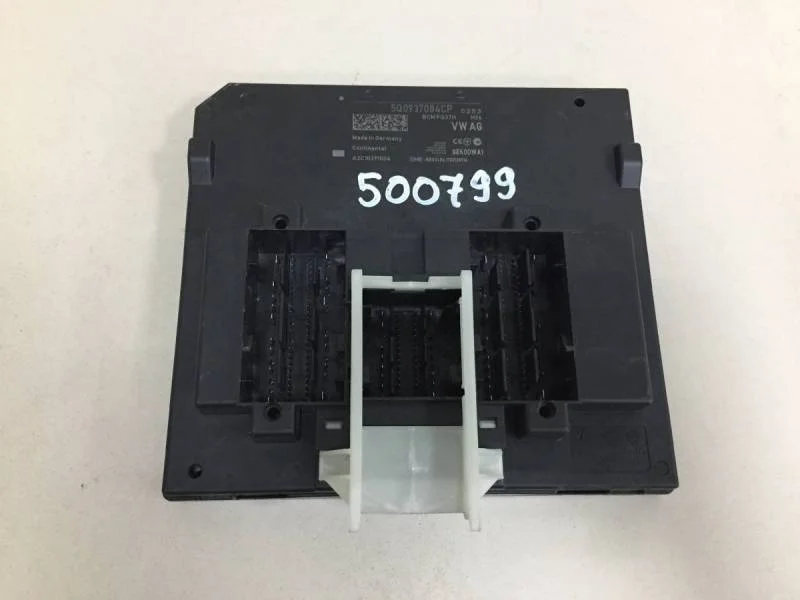 Блок комфорта Skoda Octavia (A7) 2013>