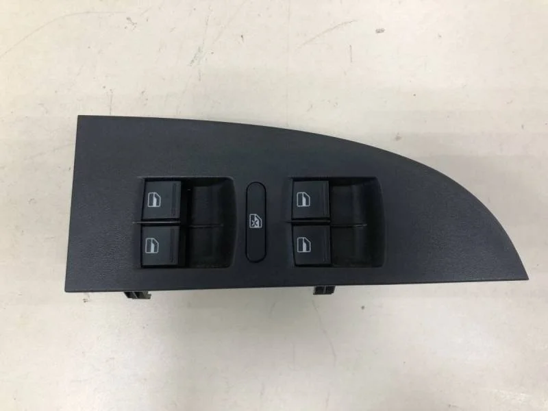 Блок управления стеклоподъемниками Seat Leon (1P1) 2005-2013