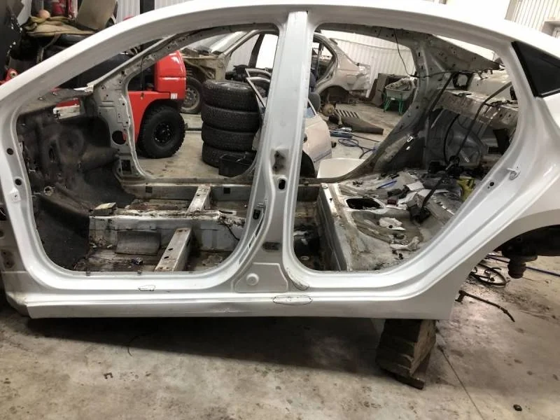 Порог со стойкой левый Hyundai Solaris 2010-2017