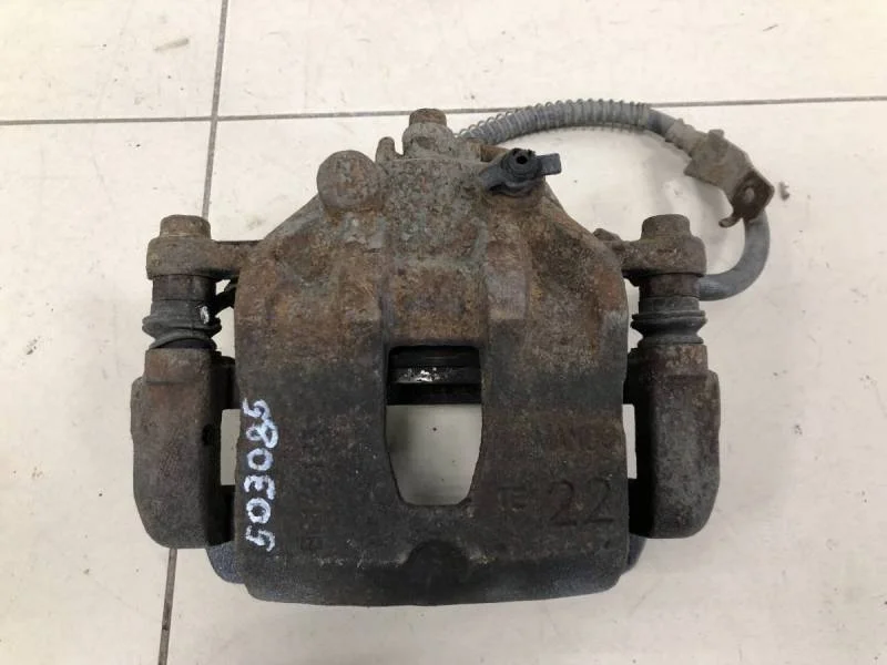 Суппорт передний левый Hyundai Solaris 2010-2017