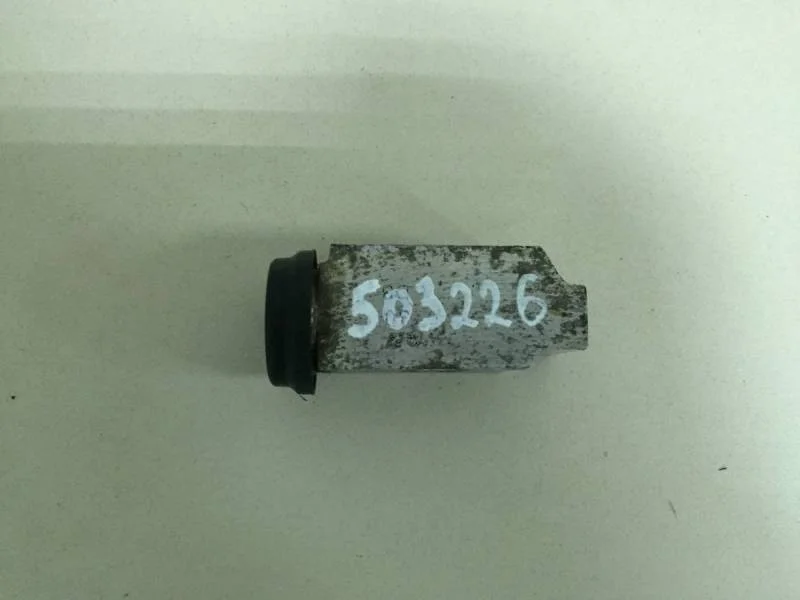 Клапан кондиционера Hyundai Solaris 2010-2017