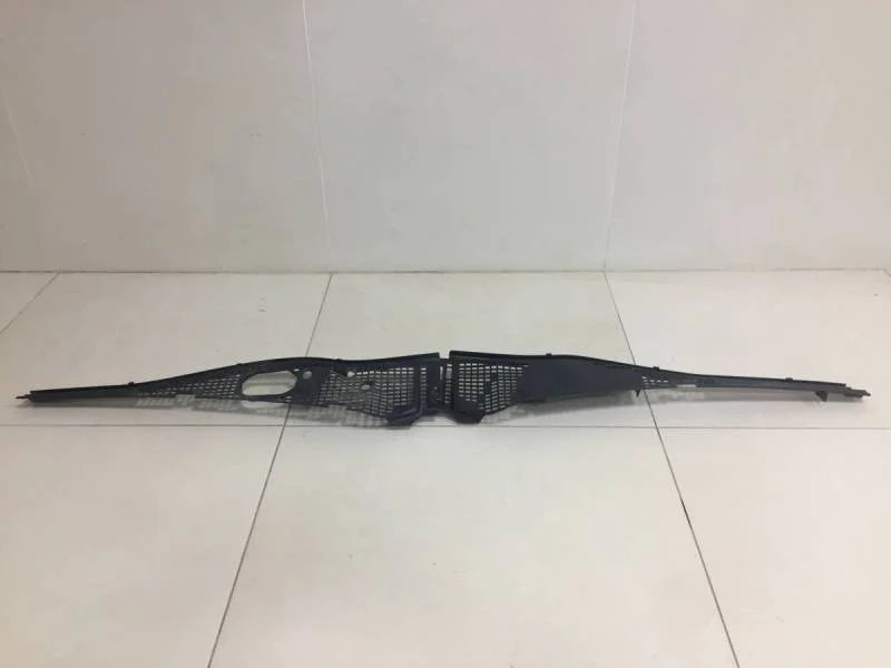 Решетка стеклооч. (планка под лобовое стекло, жабо) Renault Logan (1) 2005-2014