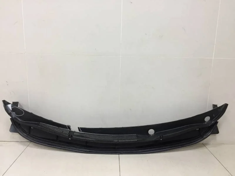 Решетка стеклооч. (планка под лобовое стекло, жабо) Hyundai Solaris 2010-2017