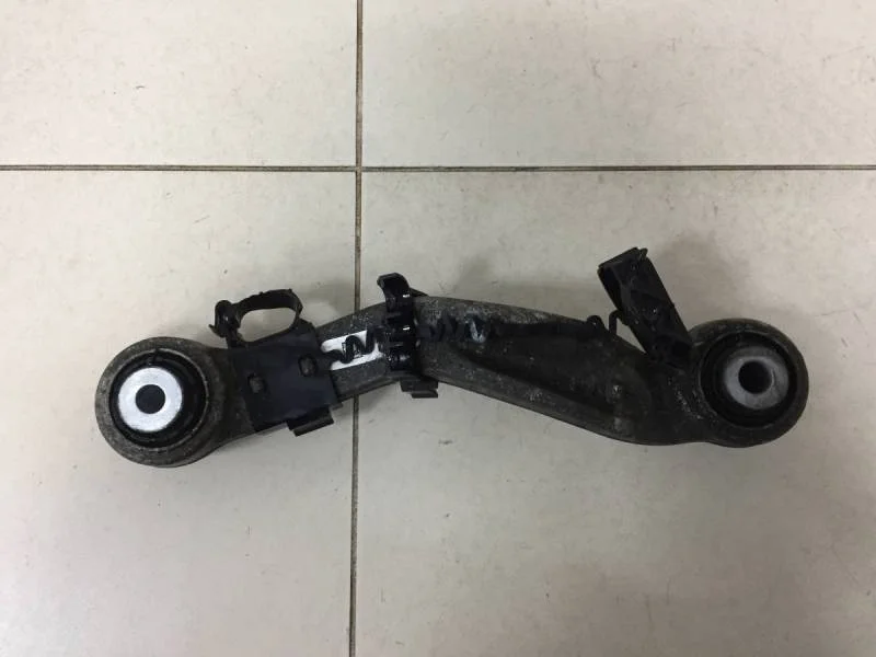 Рычаг задний верхний правый BMW 7-Series F01  2008-2015