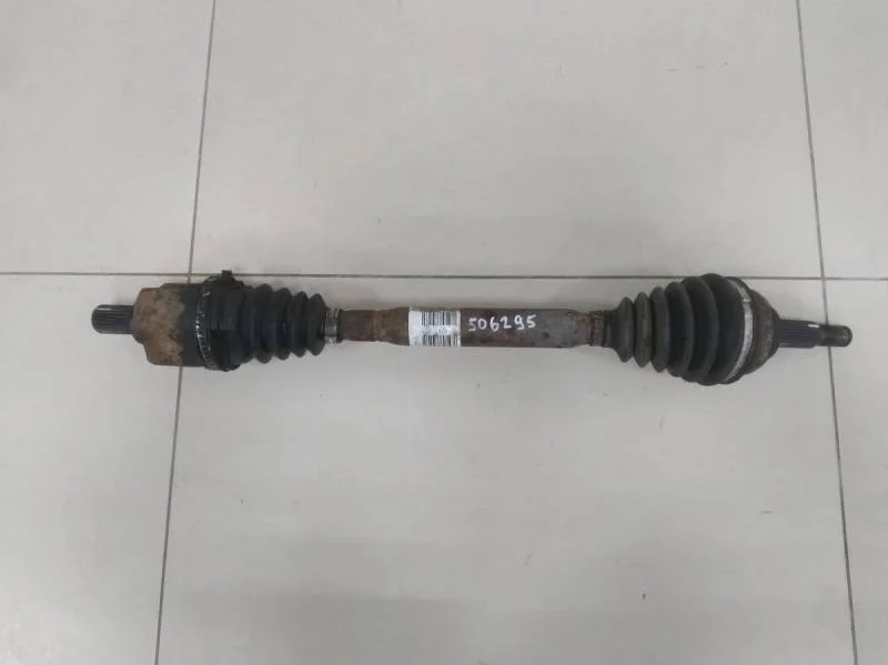 Полуось передняя левая Renault Logan (1) 2005-2014