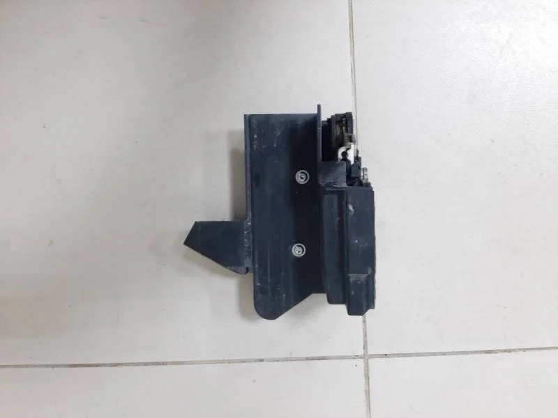 Замок двери передней правой Renault Logan (2) 2014>