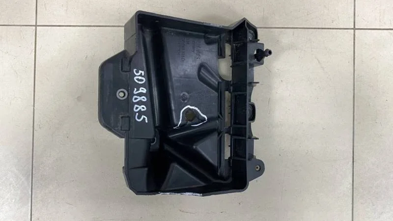 Крепление АКБ (корпус / подставка) Skoda Rapid 2012-2020