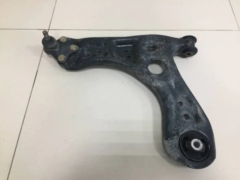 Рычаг передний левый Volkswagen Polo (Sed RUS) 2011>